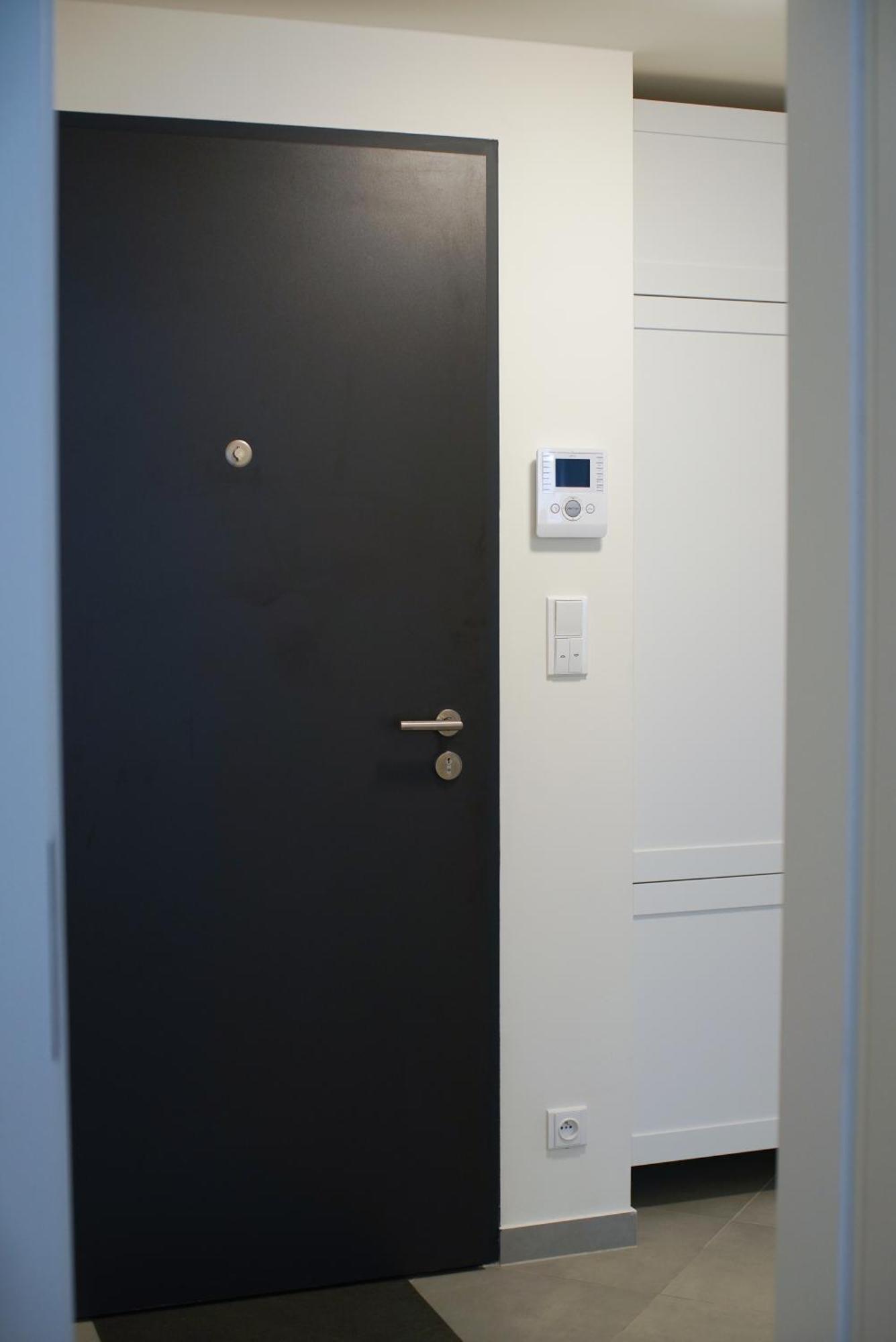 Holesovice Delight: Modern Comfort With A Twist In Prague 7 Екстер'єр фото